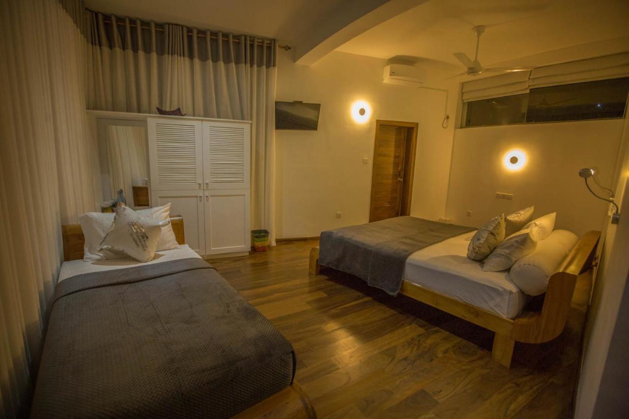 Villa Vajrapani Kandy Extérieur photo